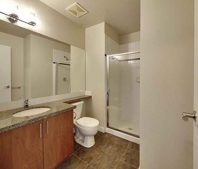 202 2630 Arbutus Street