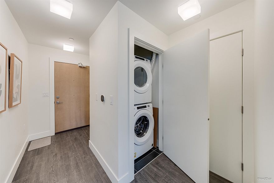 1307 3438 Sawmill Crescent