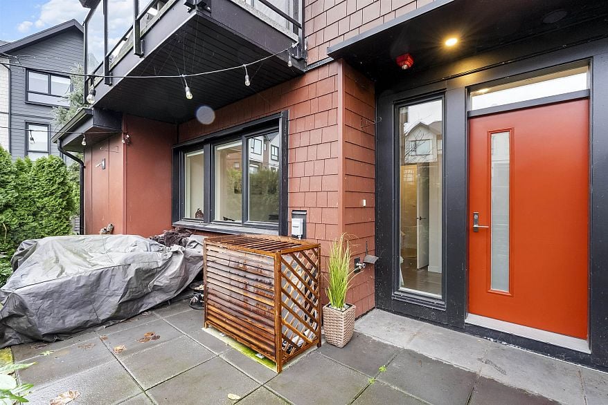 147 4738 Hemlock Way