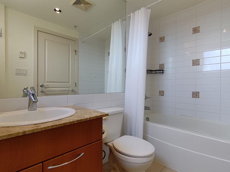 1307 4028 Knight Street