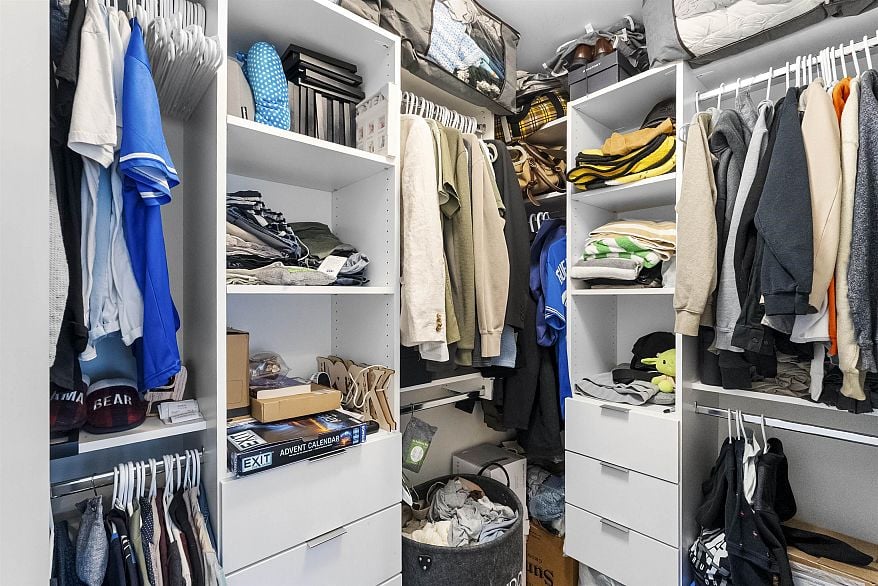 147 4738 Hemlock Way