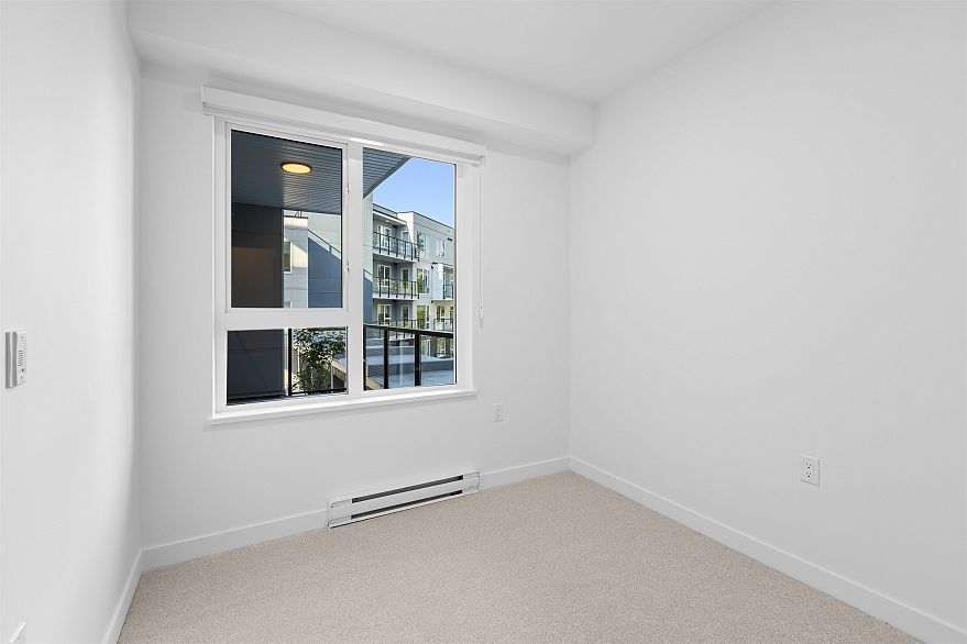 221 2002 St. George Street