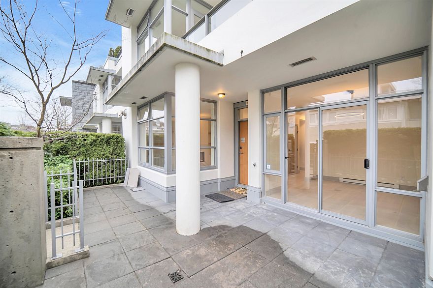 6018 Chancellor Mews