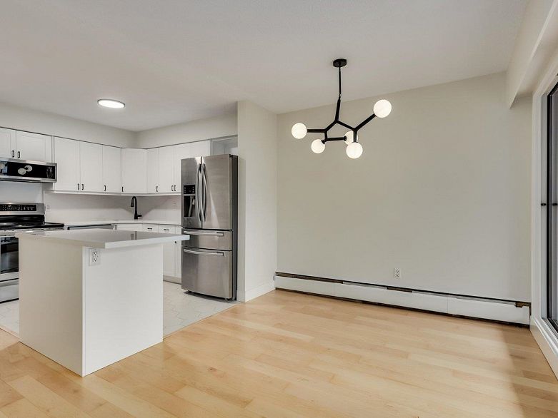 307 2255 York Avenue