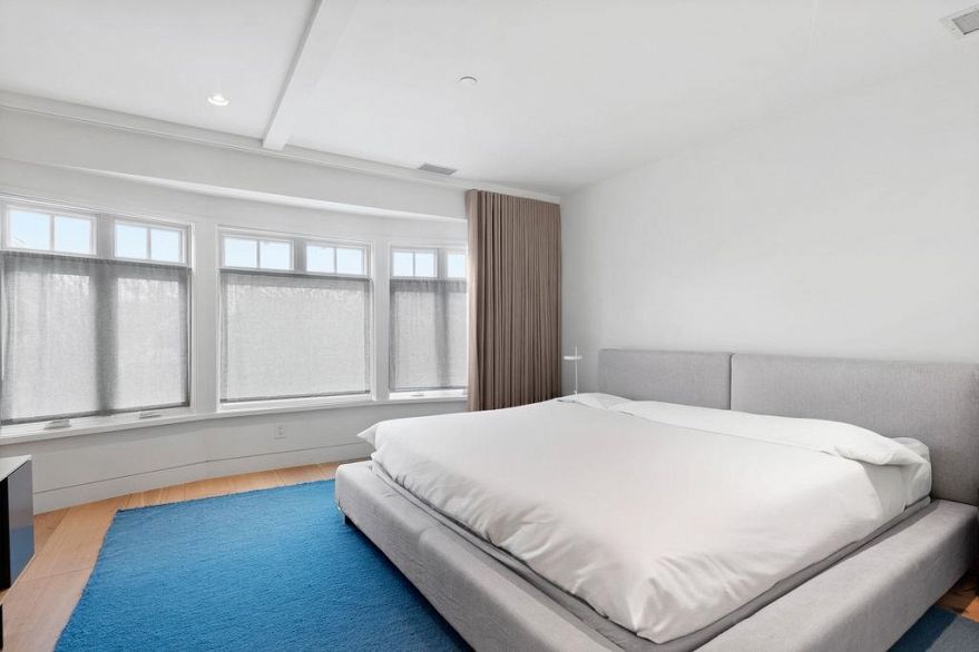 1963 Mcnicoll Avenue