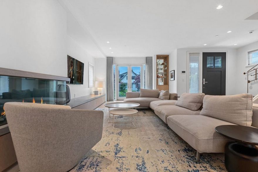 1963 Mcnicoll Avenue