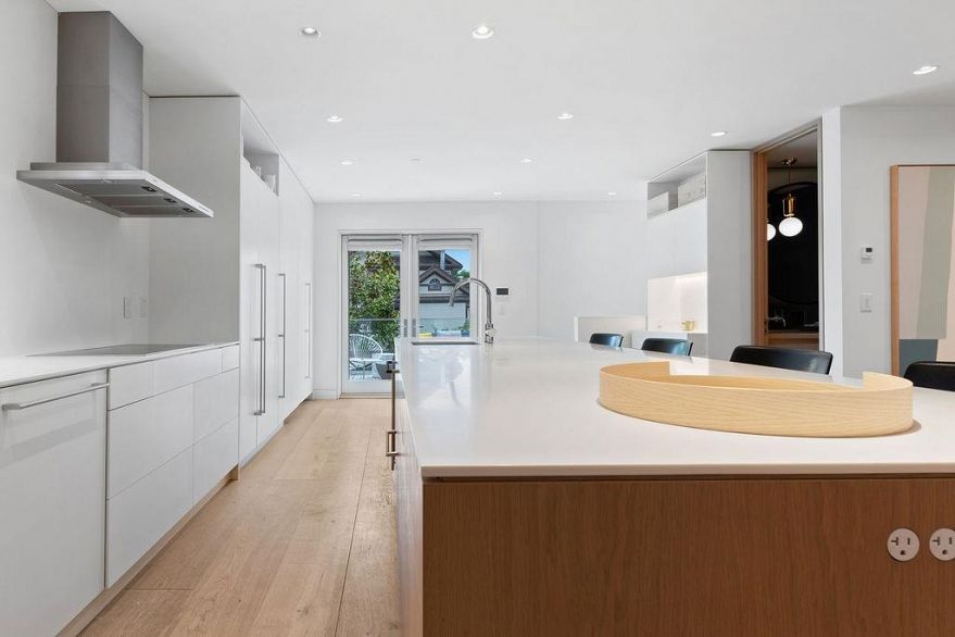 1963 Mcnicoll Avenue