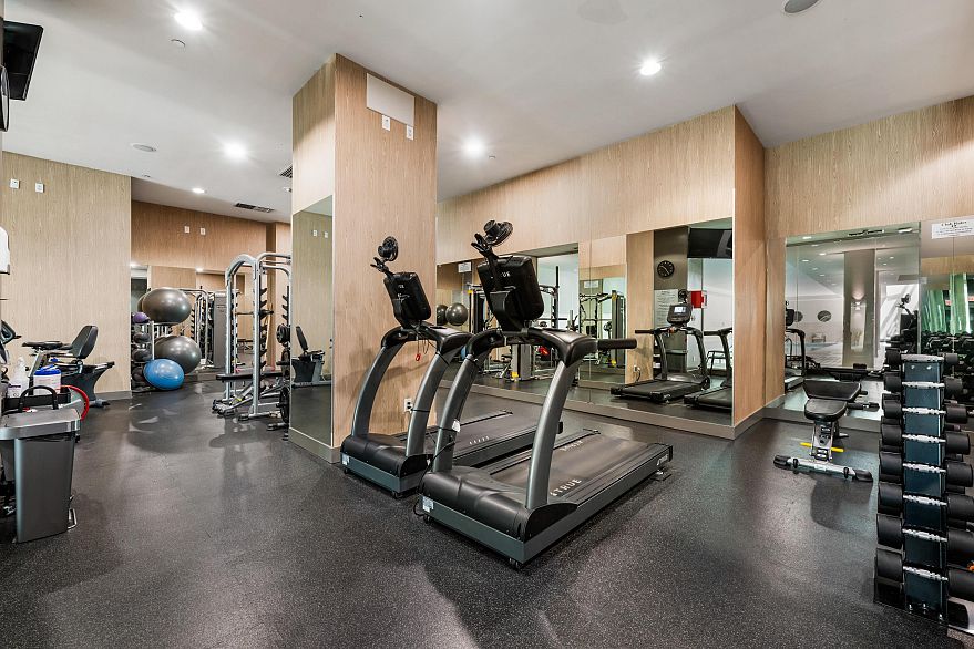 203 628 Kinghorne Mews