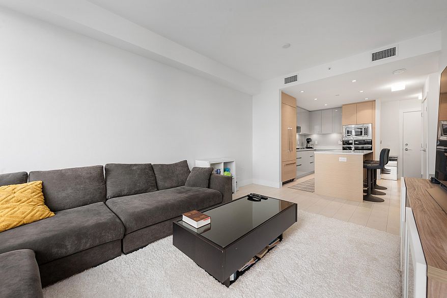 553 8575 Rivergrass Drive