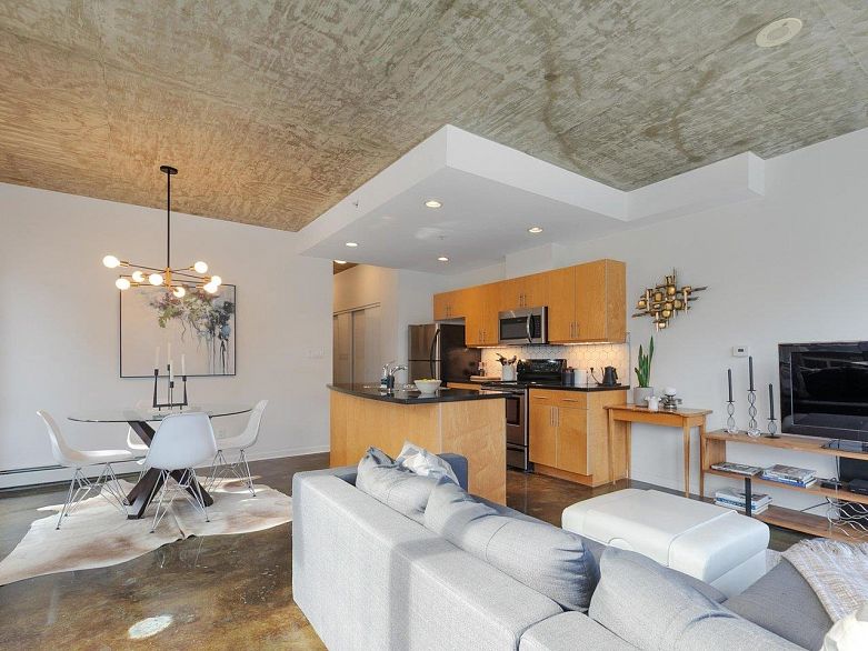 306 919 Station Street