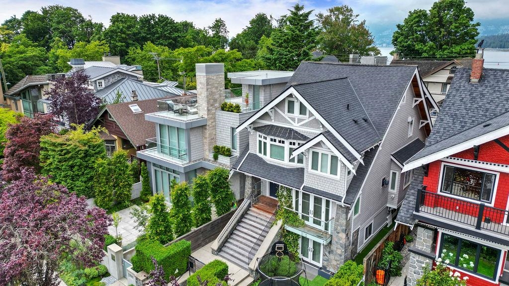 1963 Mcnicoll Avenue