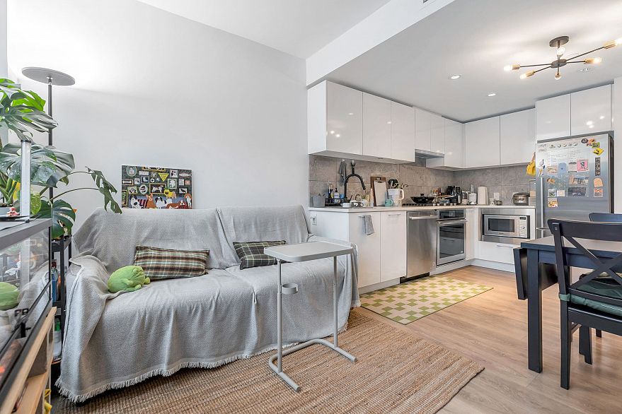 601 8538 River District Crossing