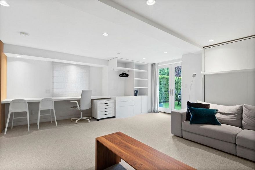 1963 Mcnicoll Avenue