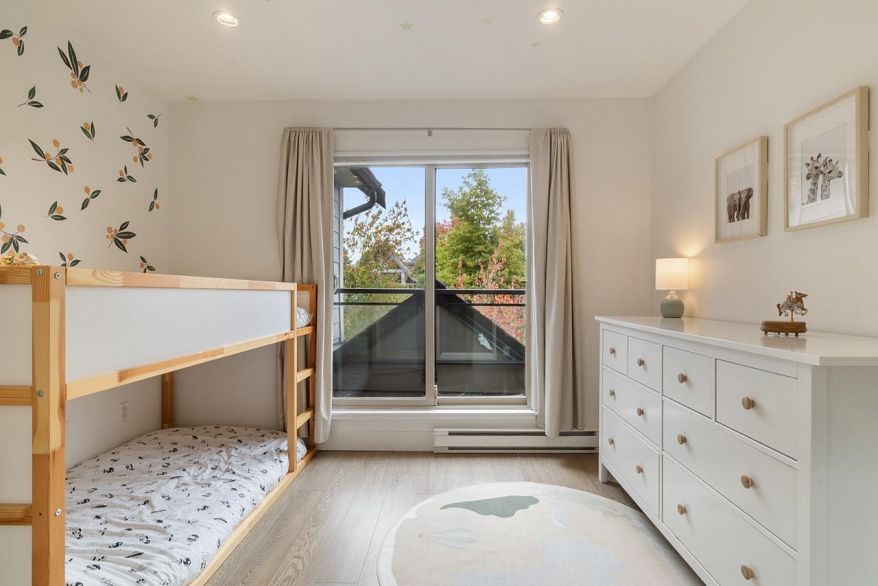 308 755 W 15th Avenue