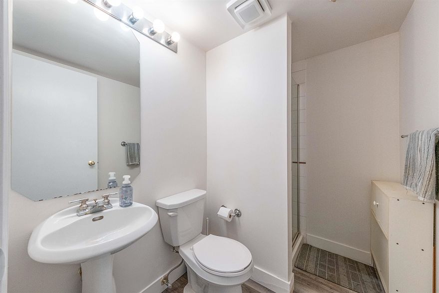 3371 Fieldstone Avenue