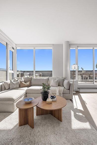 PH655 8575 Rivergrass Drive