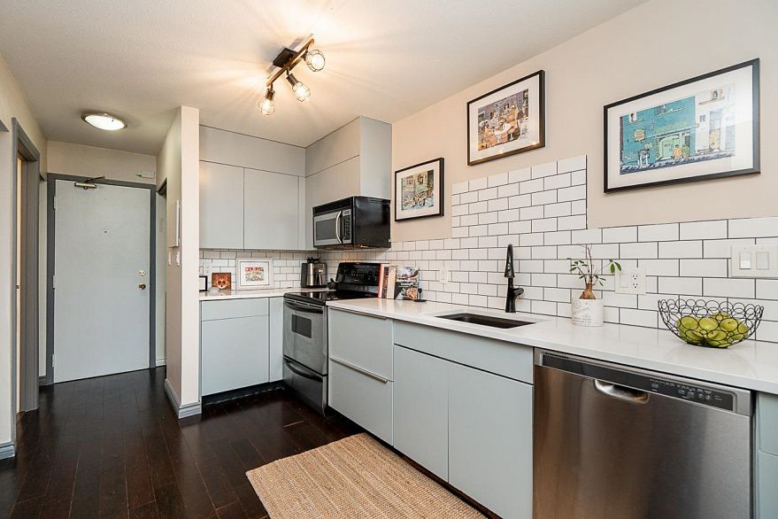 105 2255 Eton Street