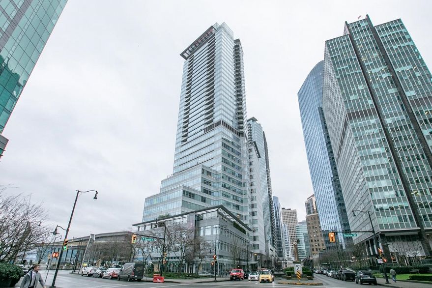 2804 1077 W Cordova Street