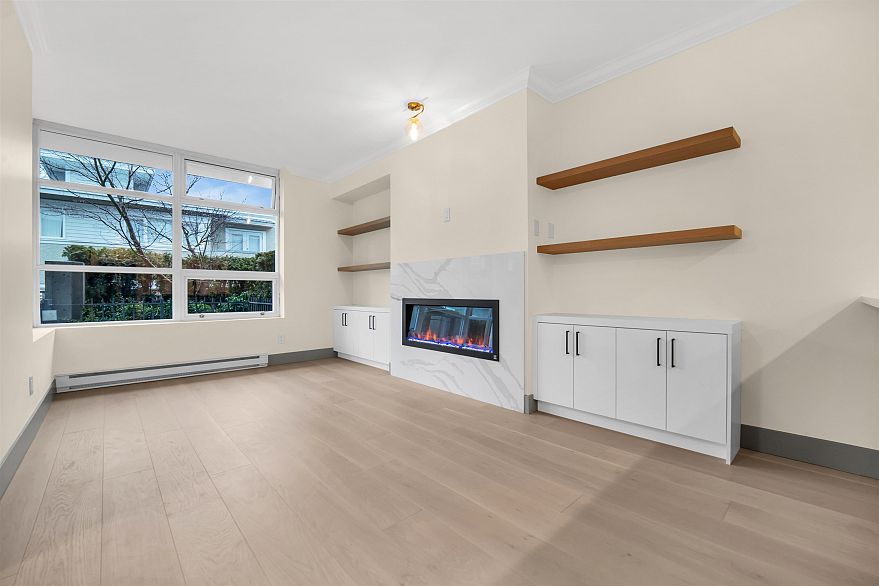 6018 Chancellor Mews