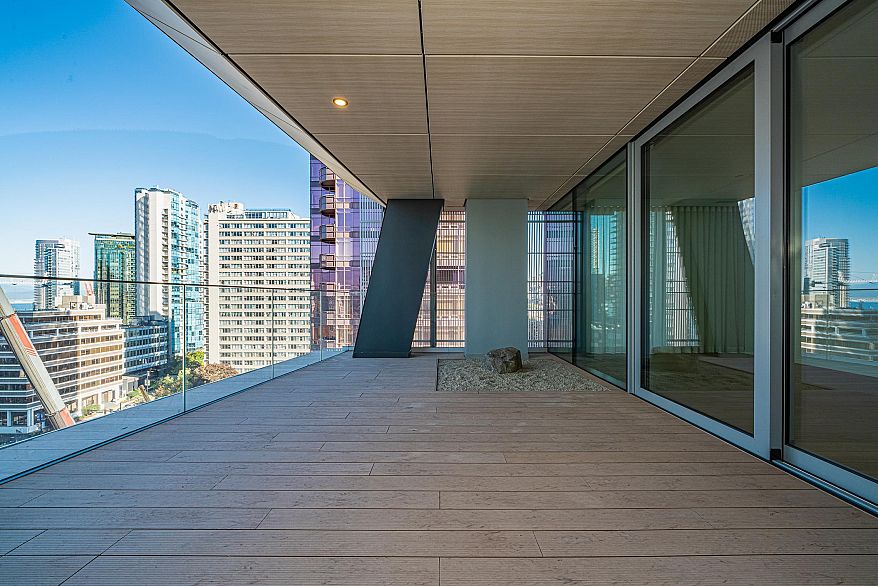 1203 1568 Alberni Street