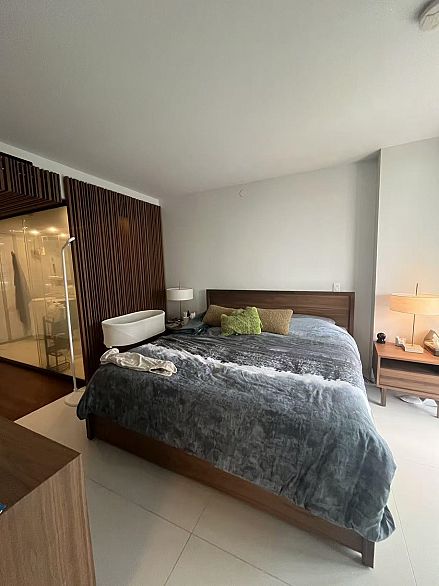 1603 1033 Nelson Street