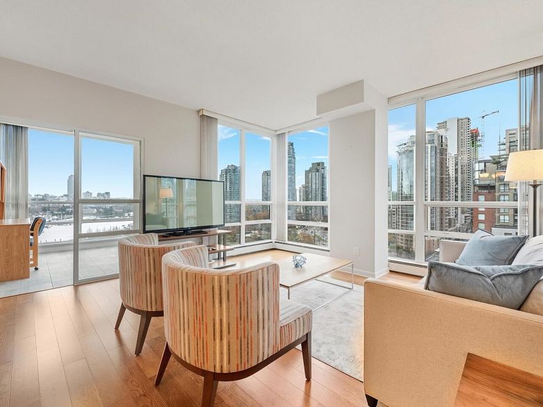 18C 139 Drake Street