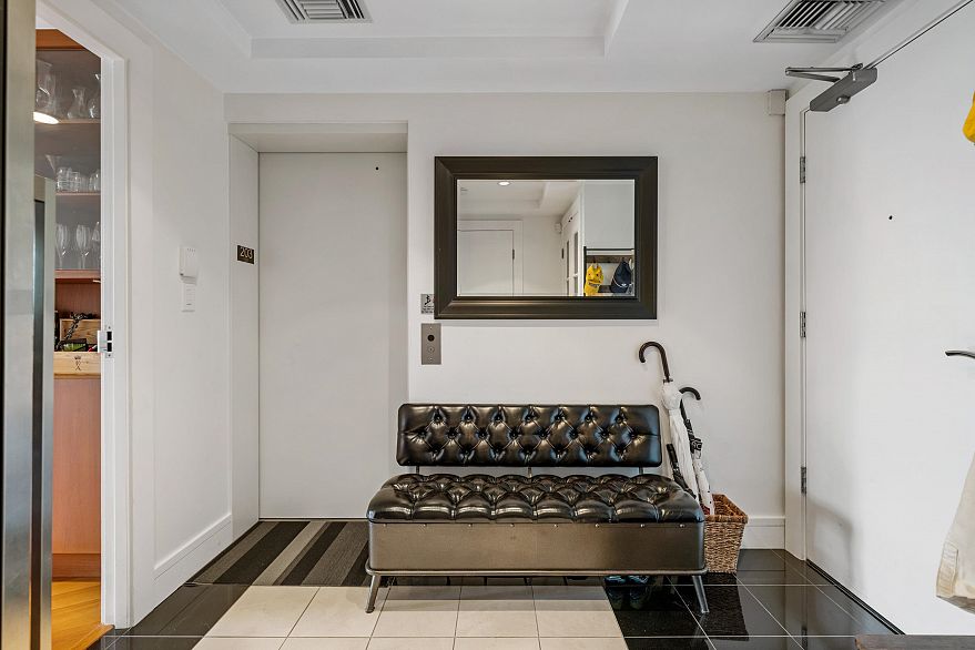 203 628 Kinghorne Mews