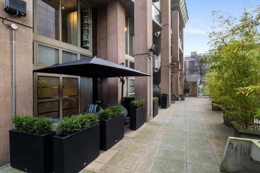 211&212 1529 W 6th Avenue