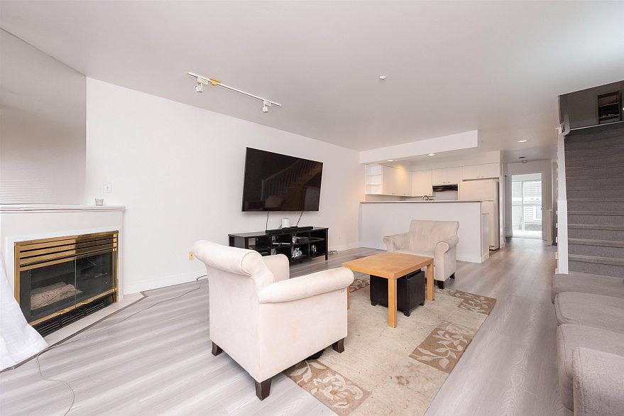 3371 Fieldstone Avenue