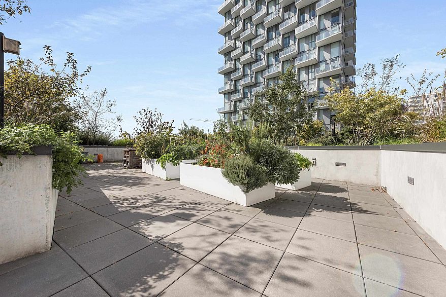 553 8575 Rivergrass Drive