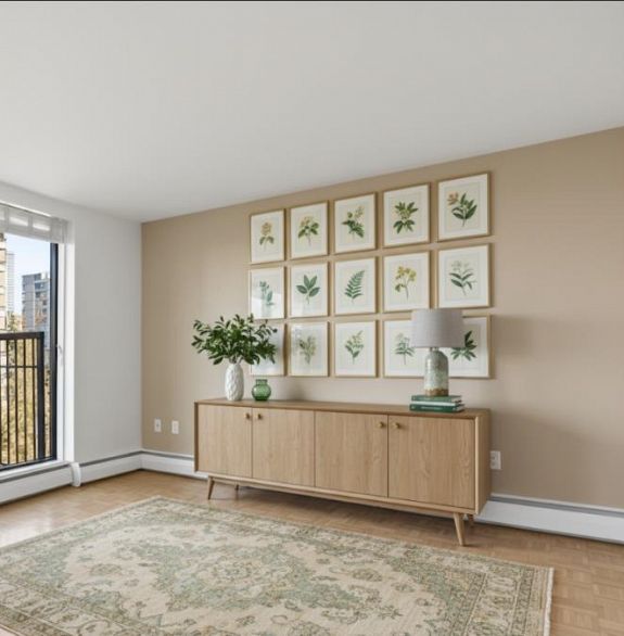 804 1330 Harwood Street