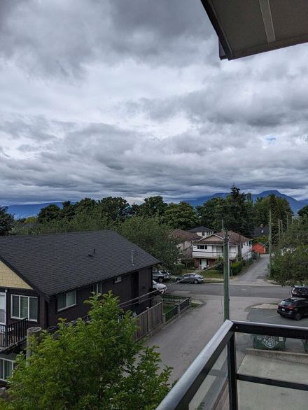 208 2889 E 1st Avenue