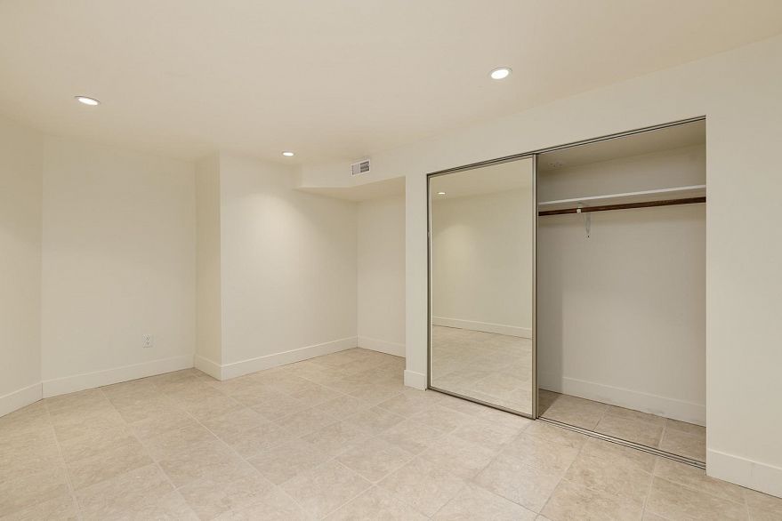 2880 W 6TH AVENUE, Vancouver BC V6K 1X1