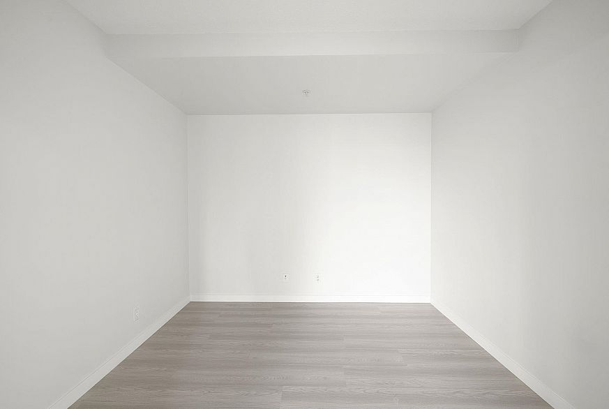 2502 1331 Alberni Street