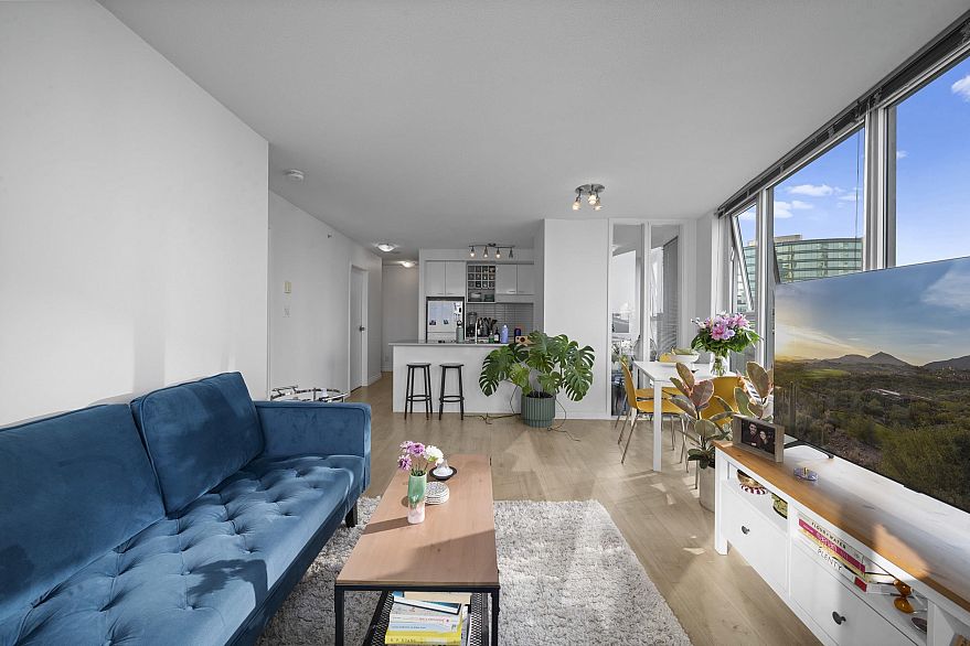 808 668 Citadel Parade