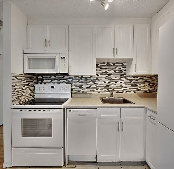 315 2025 W 2nd Avenue