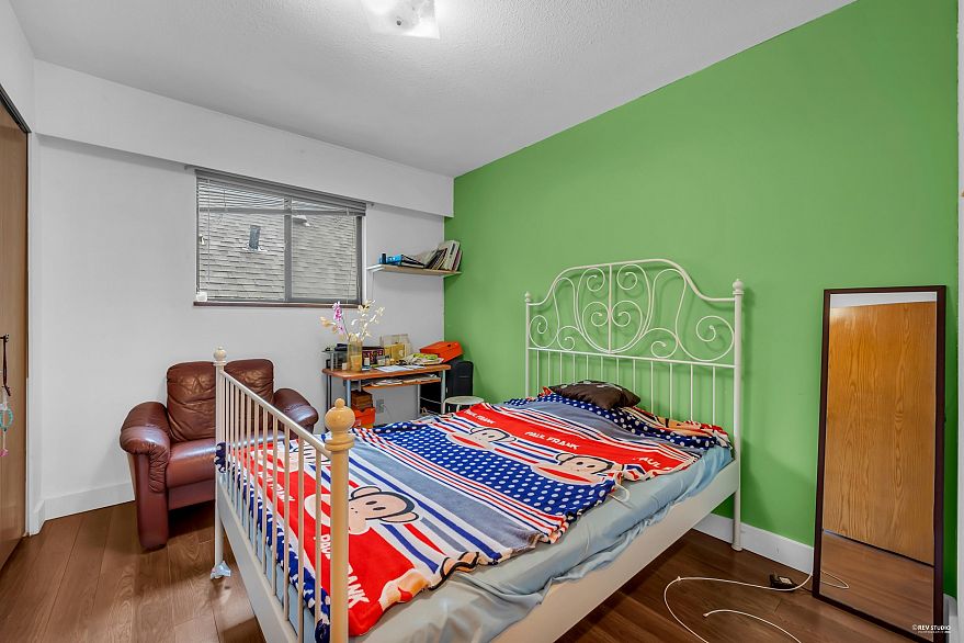 3334 Archimedes Street