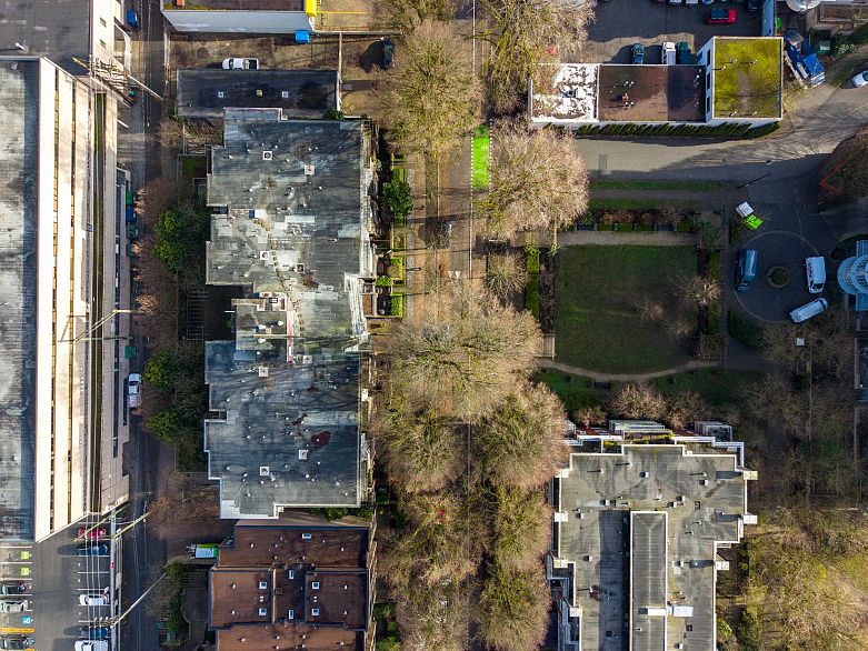 504 2137 W 10th Avenue