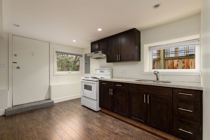 2880 W 6TH AVENUE, Vancouver BC V6K 1X1