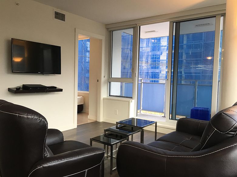 605 1009 HARWOOD STREET, Vancouver BC V6Z 1Z7