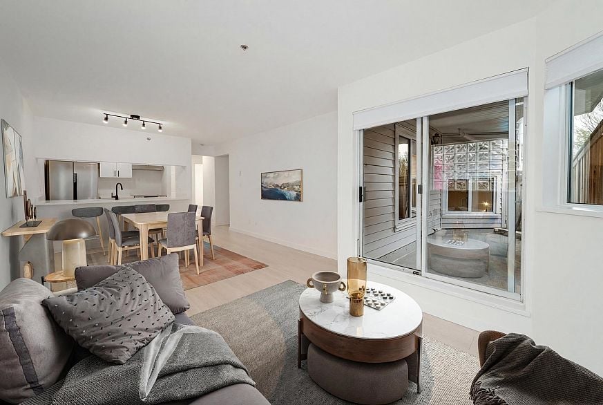 104 1147 Nelson Street