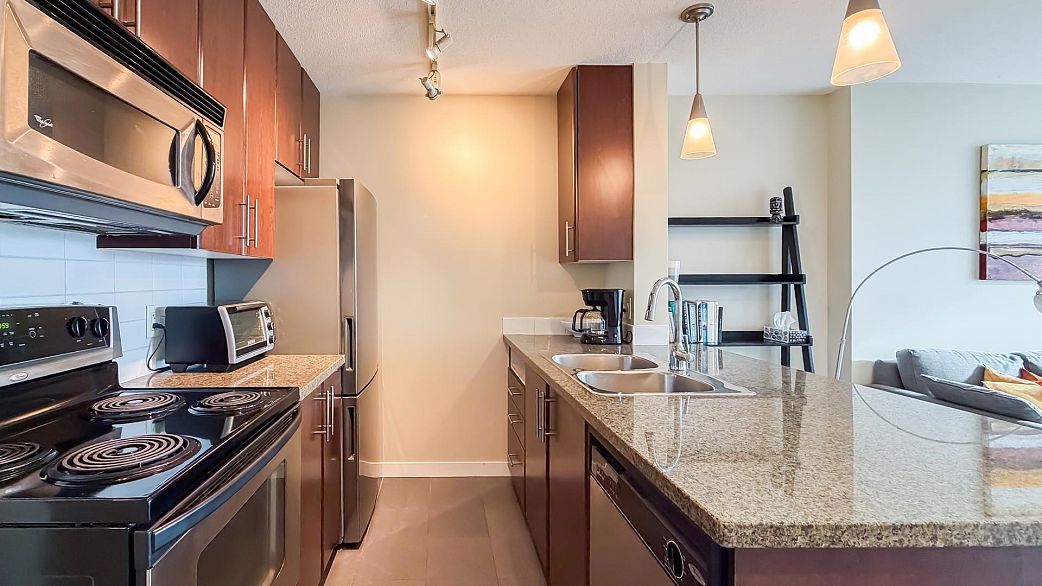 1909 688 Abbott Street