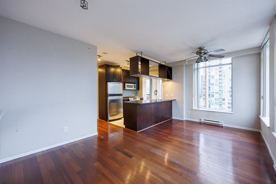 1603 1001 Homer Street