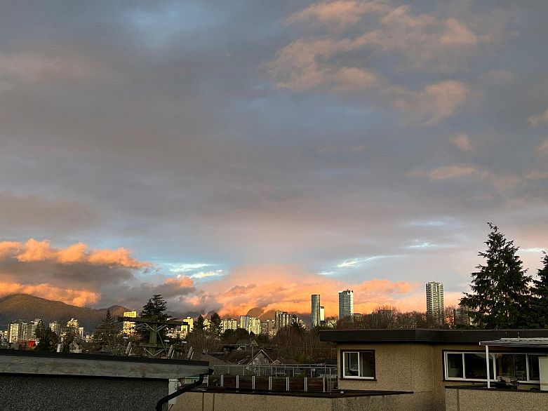 PH 1480 Arbutus Street