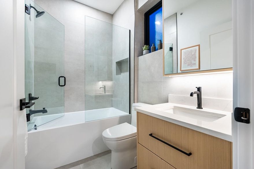 4675 St. George Street