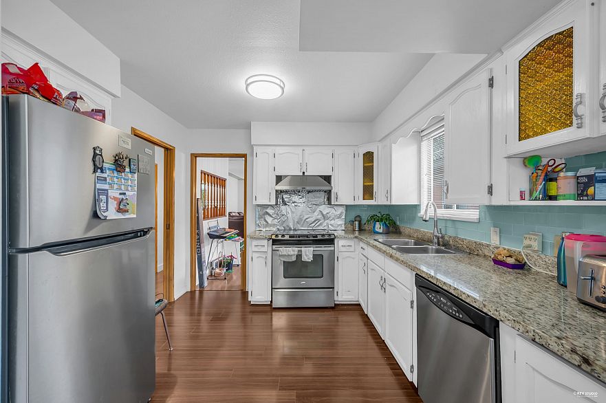 3334 Archimedes Street