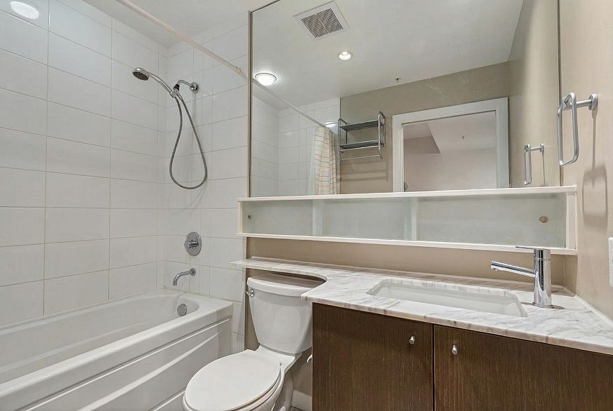 606 531 Beatty Street