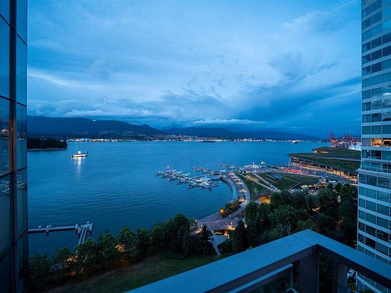 1602 1169 W CORDOVA STREET, Vancouver BC V6C 3T1