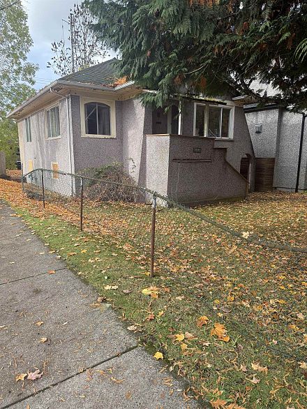 2685 Waterloo Street