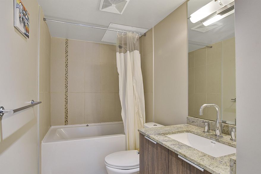 318 1088 RICHARDS STREET, Vancouver BC V6B 3E1